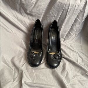 Apostrophe Black Heeled Shoes
